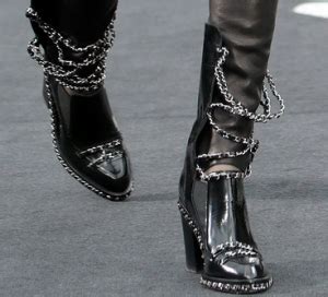 The $3,400 Chanel Chain Boots Beyonce Wore in .